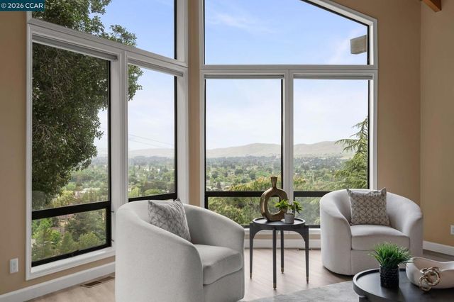 1000 Froyd Rd, Concord, CA 94521