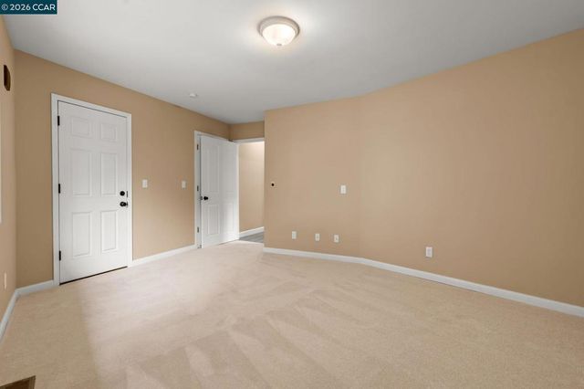 1000 Froyd Rd, Concord, CA 94521