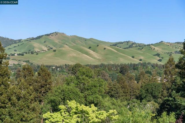 1000 Froyd Rd, Concord, CA 94521