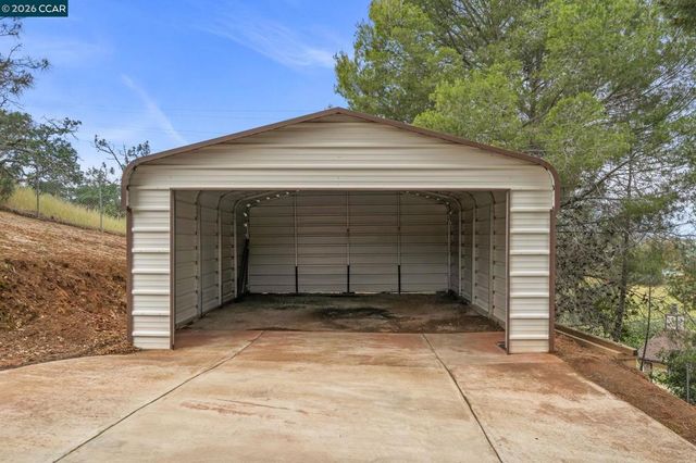 1000 Froyd Rd, Concord, CA 94521