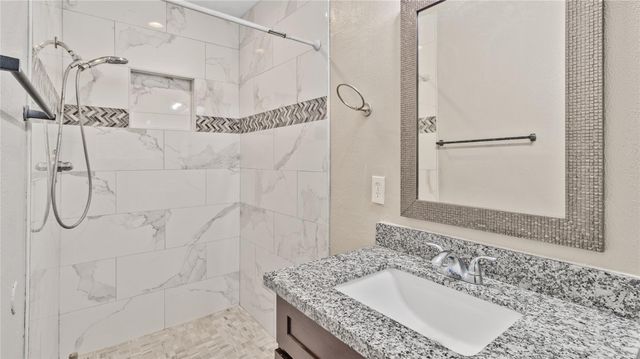 5454 Cherry Creek Drive, Houston, TX 77017