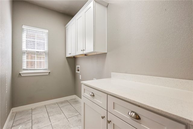 1615 Park Street, Lowell, AR 72745