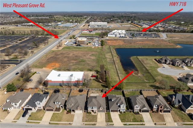 1615 Park Street, Lowell, AR 72745