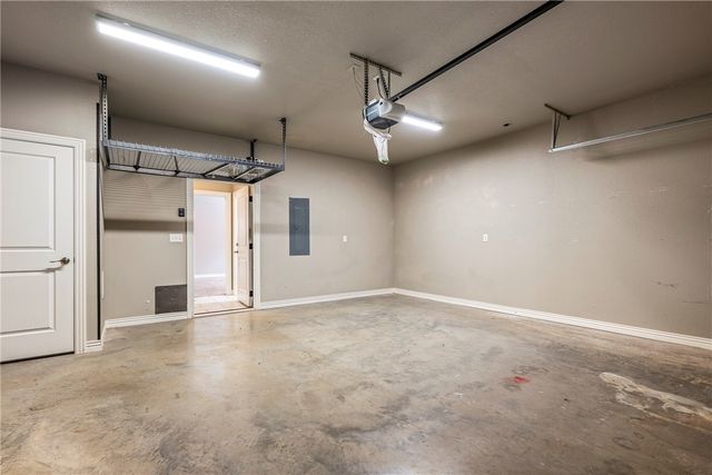 1615 Park Street, Lowell, AR 72745