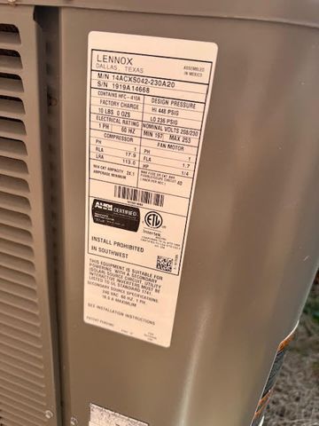 1615 Park Street, Lowell, AR 72745