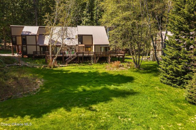 140 Snowgoose LN, UNIT 3, Sandpoint, ID 83864