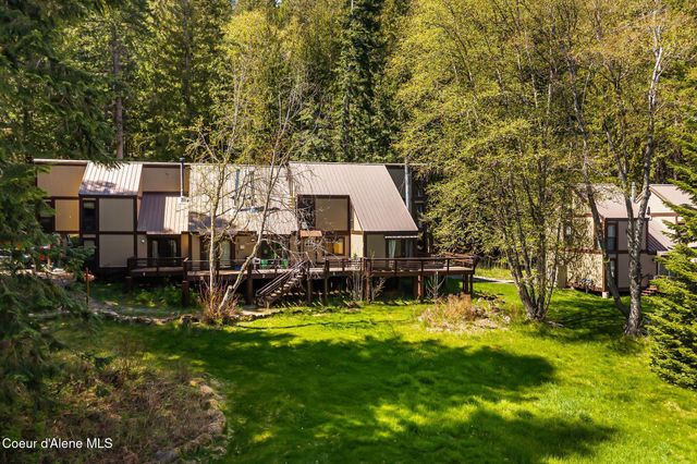 140 Snowgoose LN, UNIT 3, Sandpoint, ID 83864
