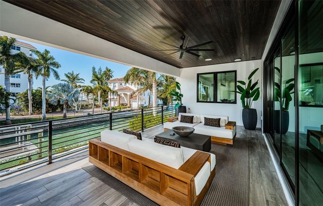 218 SYDNEY LANE, Redington Shores, FL 33708