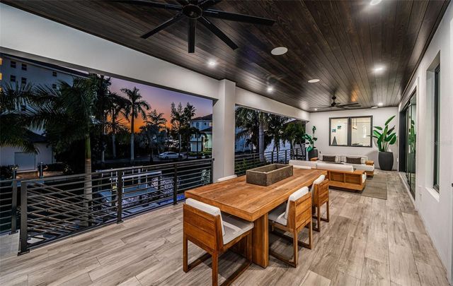 218 SYDNEY LANE, Redington Shores, FL 33708