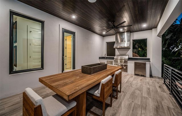 218 SYDNEY LANE, Redington Shores, FL 33708