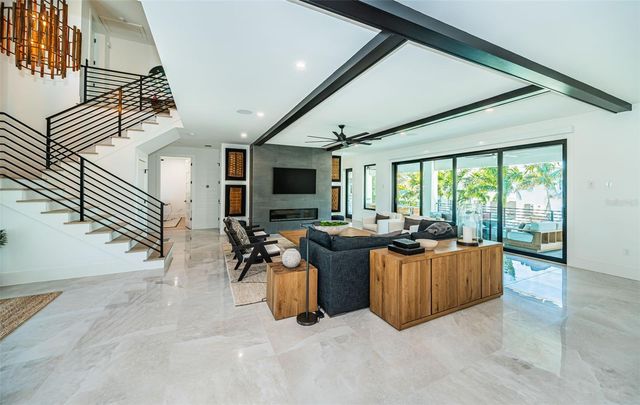 218 SYDNEY LANE, Redington Shores, FL 33708