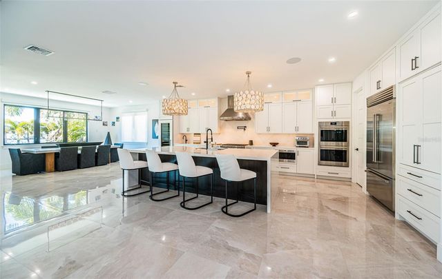 218 SYDNEY LANE, Redington Shores, FL 33708