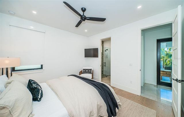 218 SYDNEY LANE, Redington Shores, FL 33708