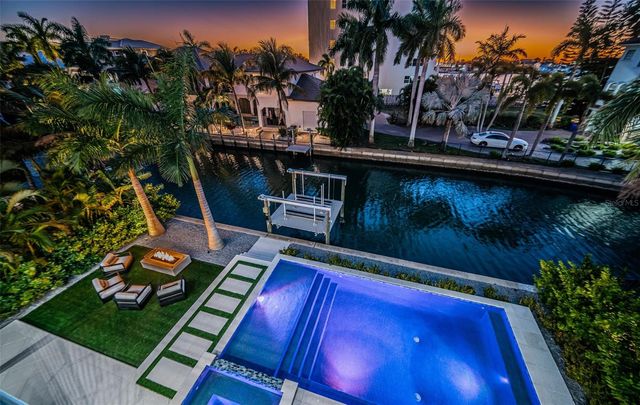 218 SYDNEY LANE, Redington Shores, FL 33708