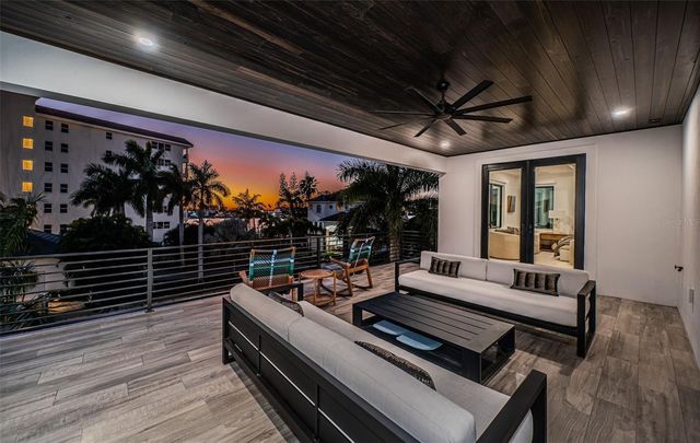 218 SYDNEY LANE, Redington Shores, FL 33708