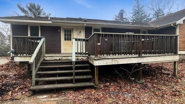 50 Head Of The Bay Rd, Bourne, MA 02532