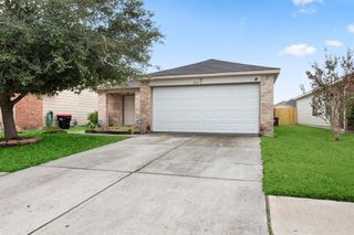 1614 Wooded Acres Drive, Humble, TX 77396