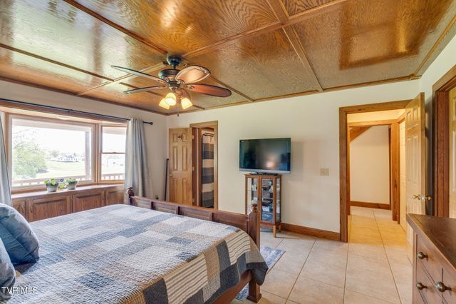 16133 Lee Highway, Bristol, VA 24202