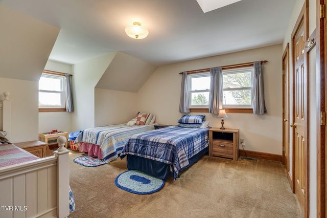 16133 Lee Highway, Bristol, VA 24202