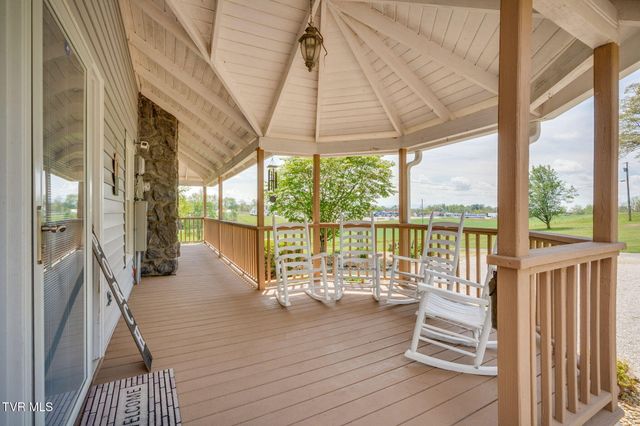16133 Lee Highway, Bristol, VA 24202
