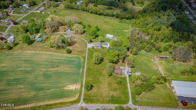 16133 Lee Highway, Bristol, VA 24202