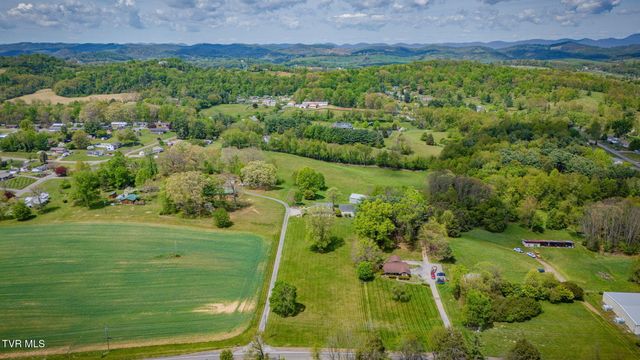 16133 Lee Highway, Bristol, VA 24202
