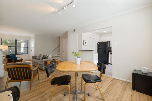 4916 N Hall Street, Dallas, TX 75235