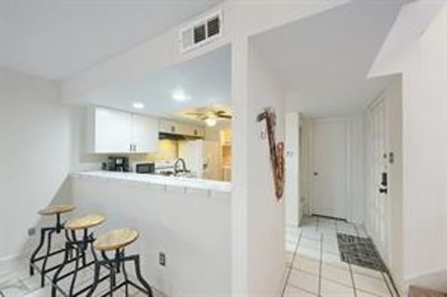 4814A Misty Slope LN, Austin, TX 78744