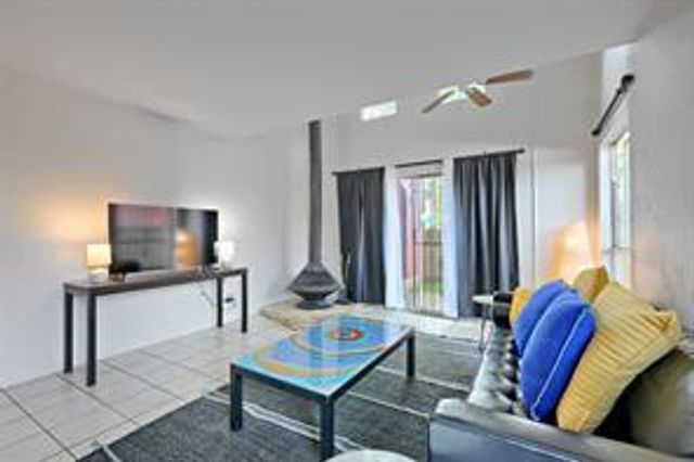 4814A Misty Slope LN, Austin, TX 78744