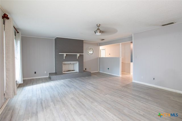 503 Sherwood Drive, Victoria, TX 77901