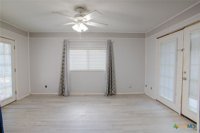 503 Sherwood Drive, Victoria, TX 77901