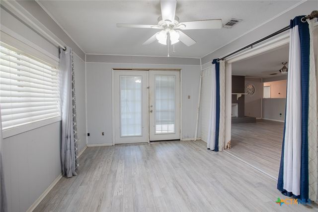 503 Sherwood Drive, Victoria, TX 77901