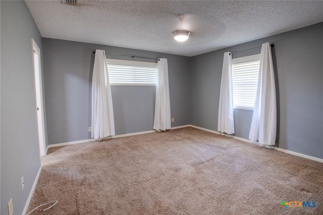 503 Sherwood Drive, Victoria, TX 77901