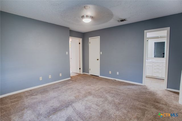 503 Sherwood Drive, Victoria, TX 77901