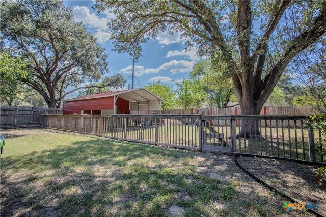 503 Sherwood Drive, Victoria, TX 77901