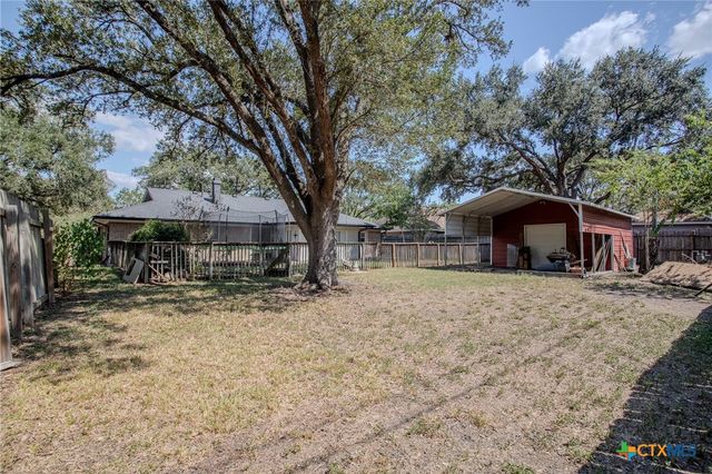 503 Sherwood Drive, Victoria, TX 77901