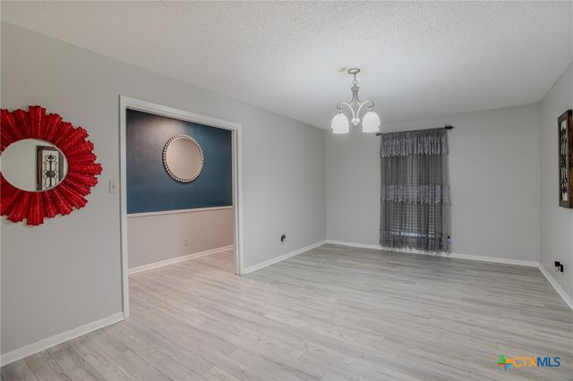 503 Sherwood Drive, Victoria, TX 77901