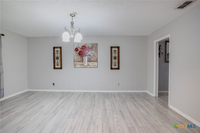 503 Sherwood Drive, Victoria, TX 77901