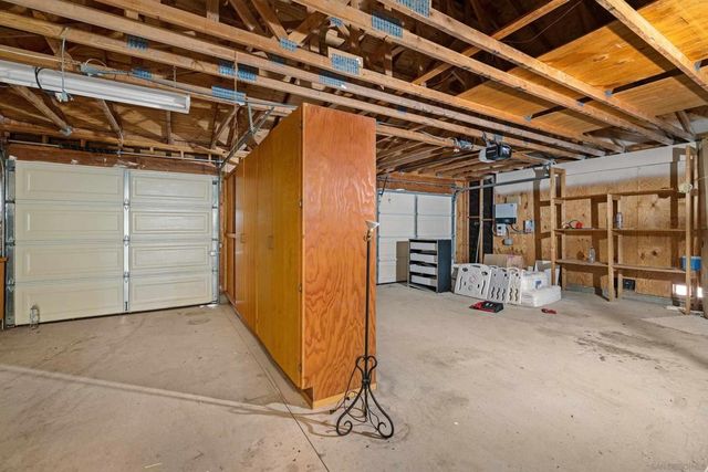 5761 Spur Ave, Oceanside, CA 92057