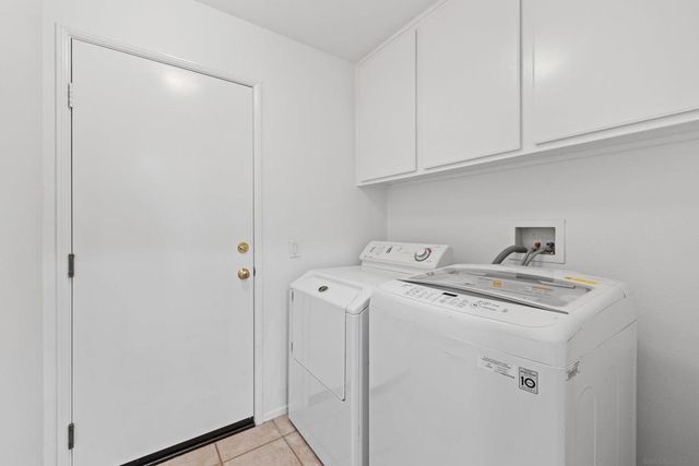 5761 Spur Ave, Oceanside, CA 92057