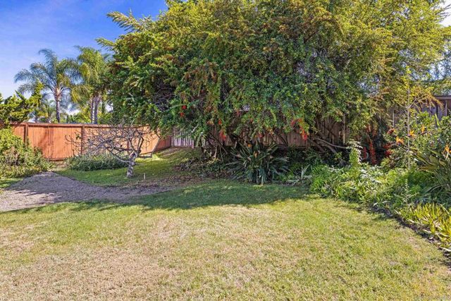 5761 Spur Ave, Oceanside, CA 92057