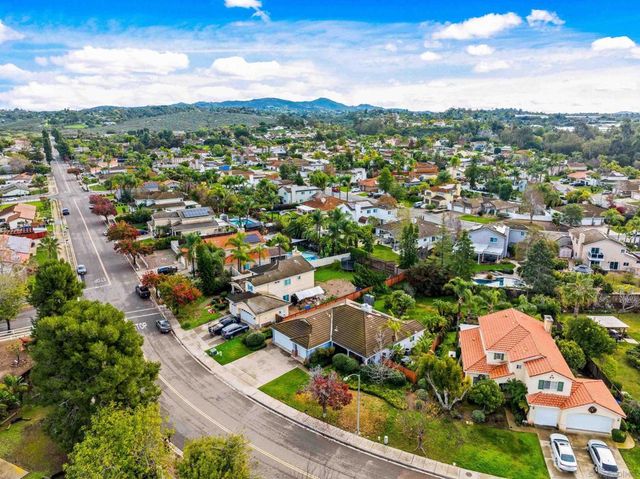 5761 Spur Ave, Oceanside, CA 92057