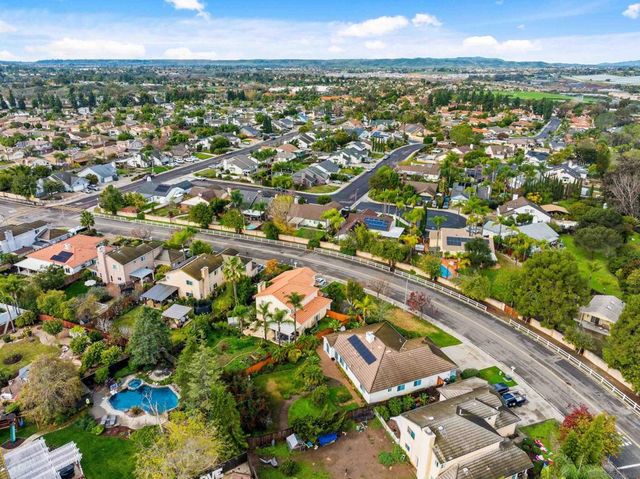 5761 Spur Ave, Oceanside, CA 92057