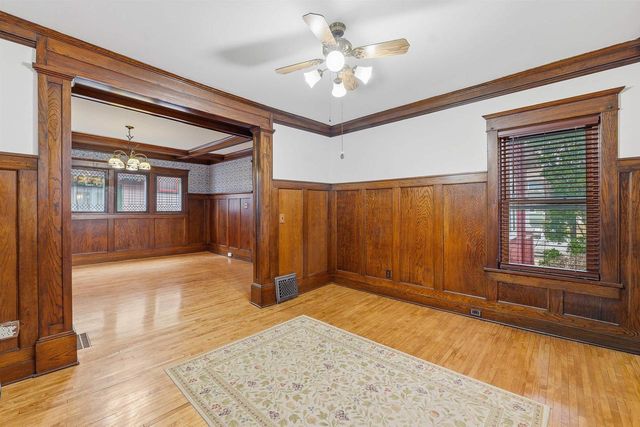 23 N PARK AVENUE, Fond Du Lac, WI 54935