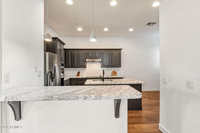 19550 N GRAYHAWK Drive 1108, Scottsdale, AZ 85255