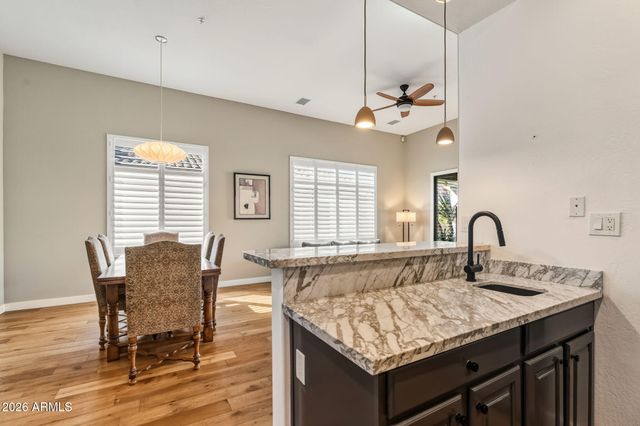 19550 N GRAYHAWK Drive 1108, Scottsdale, AZ 85255