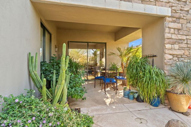 19550 N GRAYHAWK Drive 1108, Scottsdale, AZ 85255