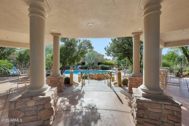 19550 N GRAYHAWK Drive 1108, Scottsdale, AZ 85255