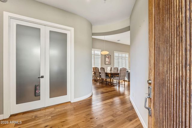 19550 N GRAYHAWK Drive 1108, Scottsdale, AZ 85255