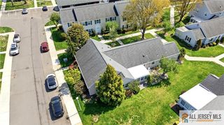 272 Middlebury Lane 272C, Monroe, NJ 08831